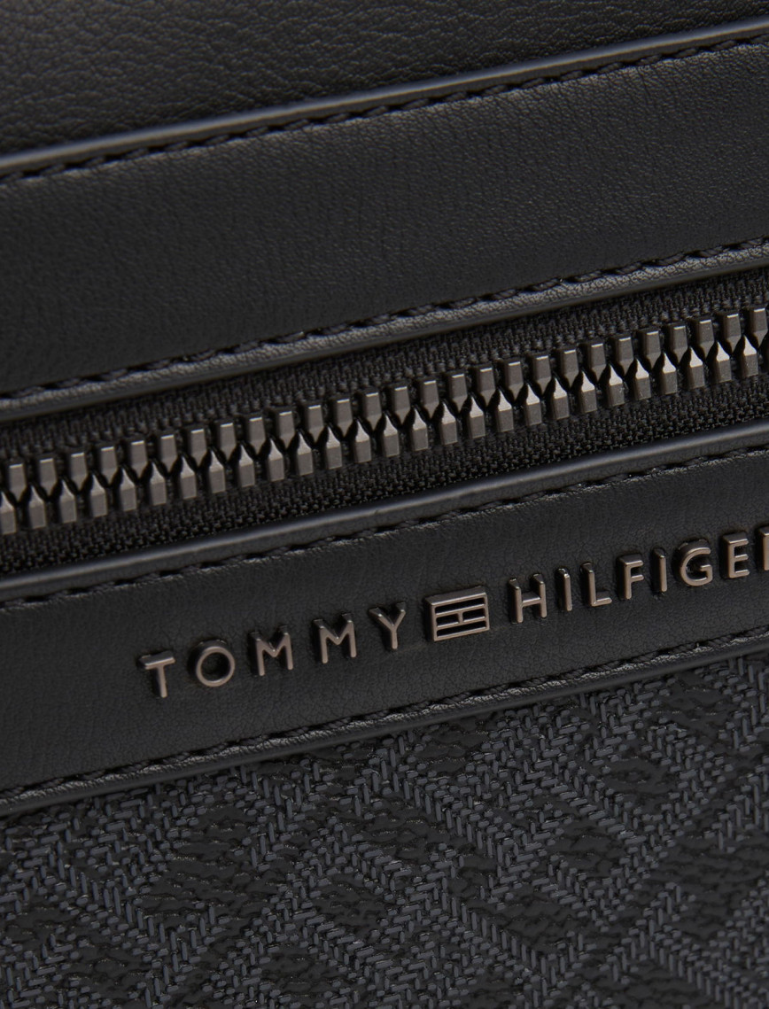 Tommy Hilfiger Monogram Reporter Erkek Siyah Çapraz Çanta
