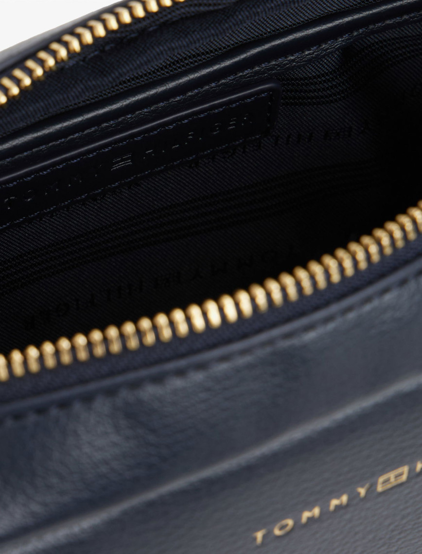 Tommy Hilfiger Logotape Kadın Mavi Çapraz Çanta Tommy Hilfiger Logotape Kadın Mavi Çapraz Çanta