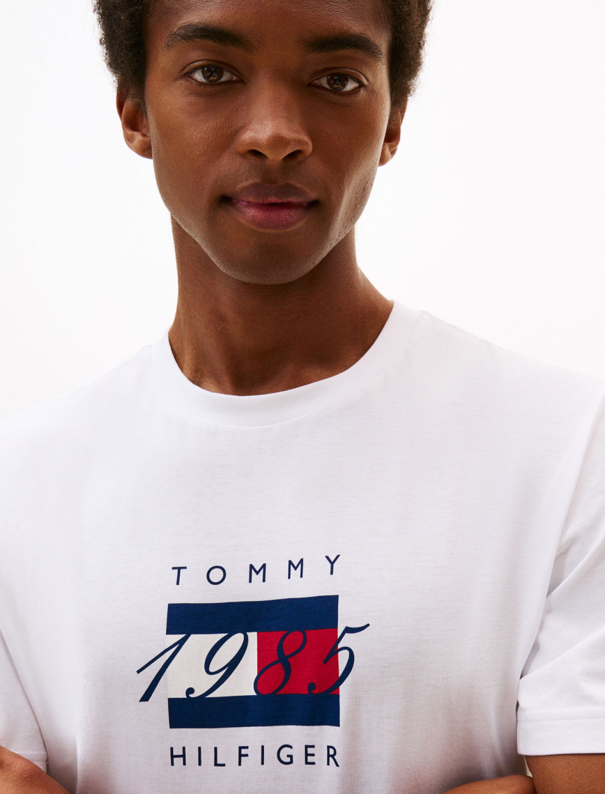 Tommy Hilfiger Linear Flag Graphic Erkek Beyaz T-Shirt