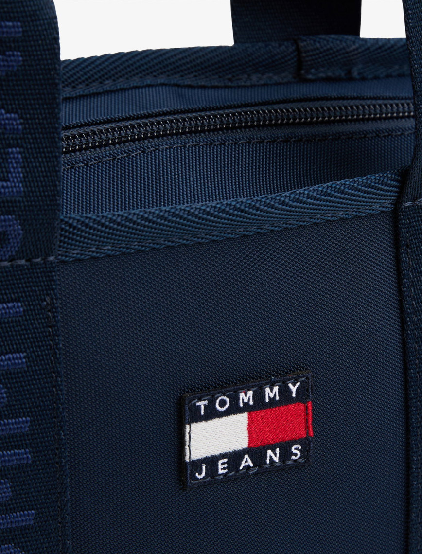 Tommy Jeans Daily Mini Kadın Mavi Tote Çanta Tommy Jeans Daily Mini Kadın Mavi Tote Çanta