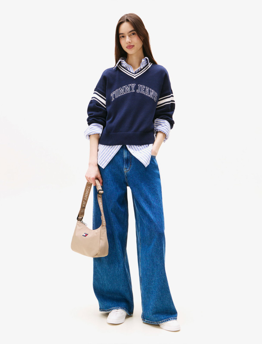 Tommy Jeans Essentials Daily Kadın Kahverengi Omuz Çantası Tommy Jeans Essentials Daily Kadın Kahverengi Omuz Çantası