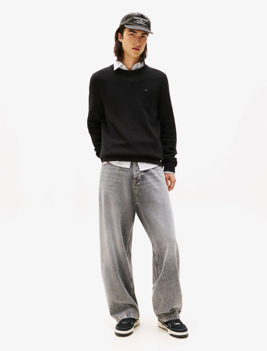 Tommy Jeans Slim Essentials Erkek Siyah Kazak Tommy Jeans Slim Essentials Erkek Siyah Kazak