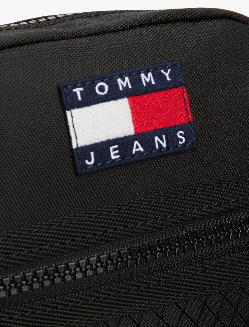 Tommy Jeans Archive Reporter Erkek Siyah Çapraz Çanta Tommy Jeans Archive Reporter Erkek Siyah Çapraz Çanta