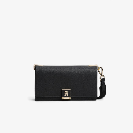 Tommy Hilfiger Her Mini Kadın Siyah Çapraz Çanta Tommy Hilfiger Her Mini Kadın Siyah Çapraz Çanta