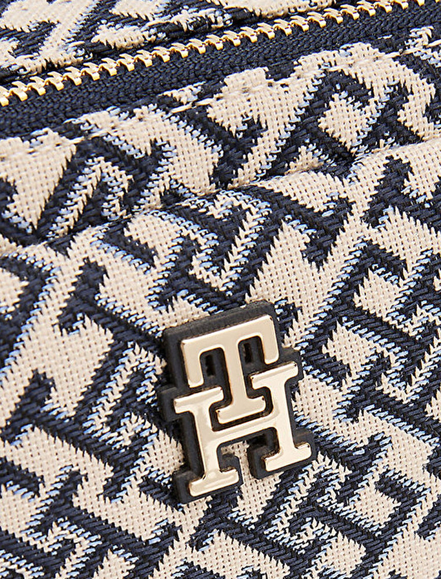 Tommy Hilfiger Jacquard Kadın Mavi Çapraz Çanta Tommy Hilfiger Jacquard Kadın Mavi Çapraz Çanta