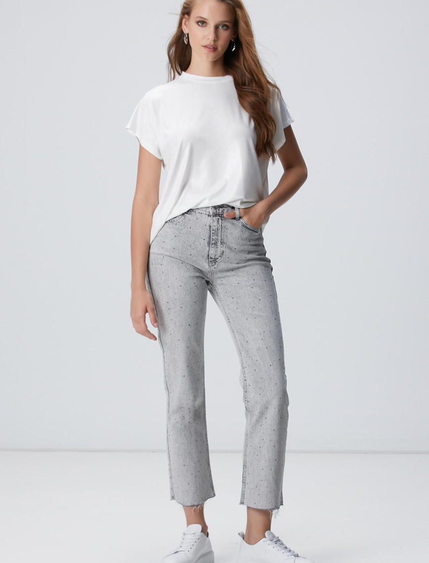 Network Kadın Kırık Beyaz Basic T-shirt Network Kadın Kırık Beyaz Basic T-shirt