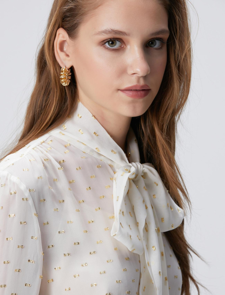 Network Kadın Gold Altın Rengi Küpe Network Kadın Gold Altın Rengi Küpe