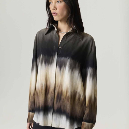 Batik Desenli Gömlek Batik Desenli Gömlek