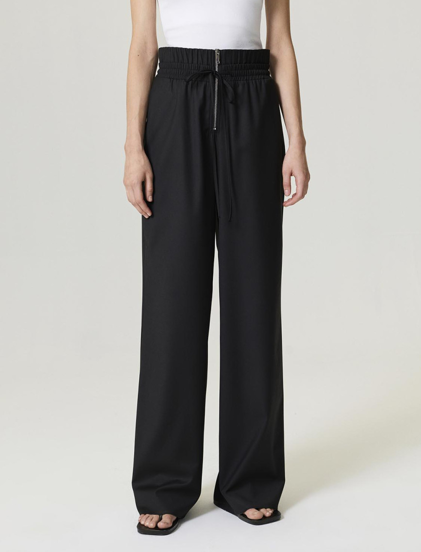 Elastik Bel ve Bağcık Detaylı Pantolon Elastik Bel ve Bağcık Detaylı Pantolon