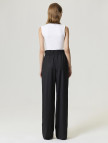 Elastik Bel ve Bağcık Detaylı Pantolon Elastik Bel ve Bağcık Detaylı Pantolon