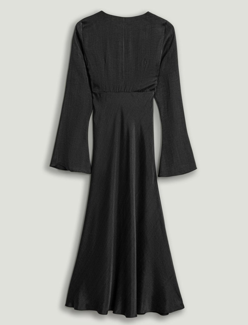 Kristal Düğme Aksesuarlı Maxi Elbise