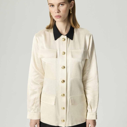 Gold Düğme Aksesuarlı Ceket