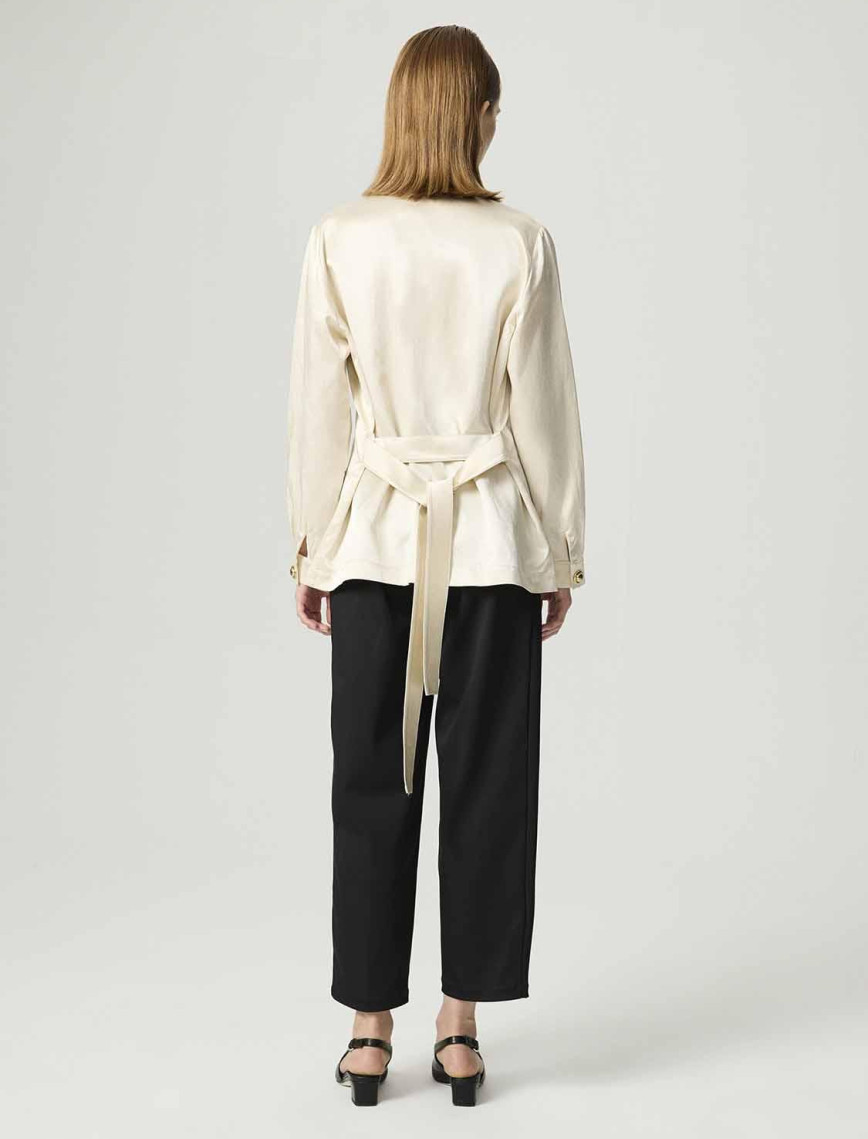 Gold Düğme Aksesuarlı Ceket Gold Düğme Aksesuarlı Ceket