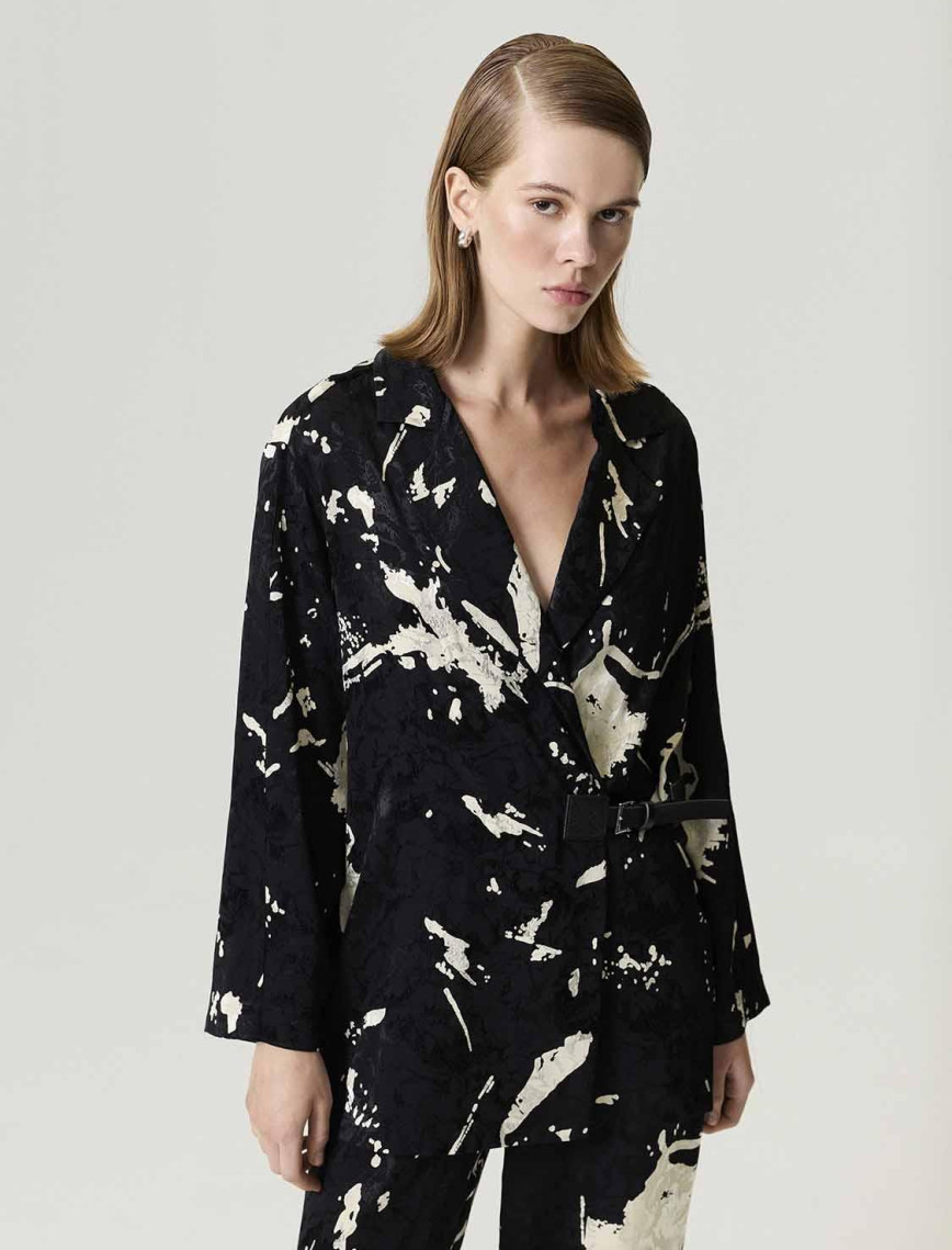 Kemer Detaylı Ceket Kemer Detaylı Ceket