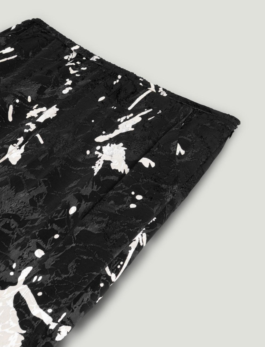 Dökümlü Pantolon Dökümlü Pantolon