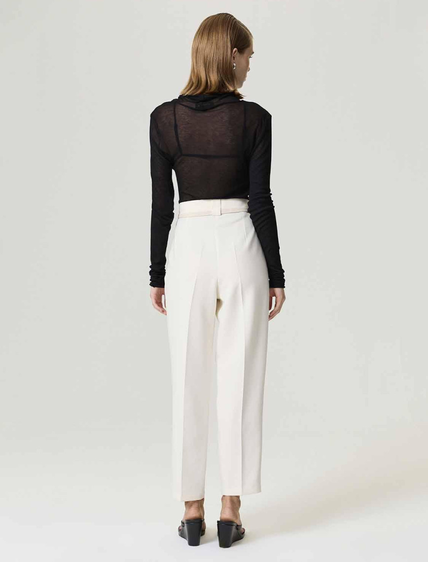 Kemer Detaylı Pantolon Kemer Detaylı Pantolon