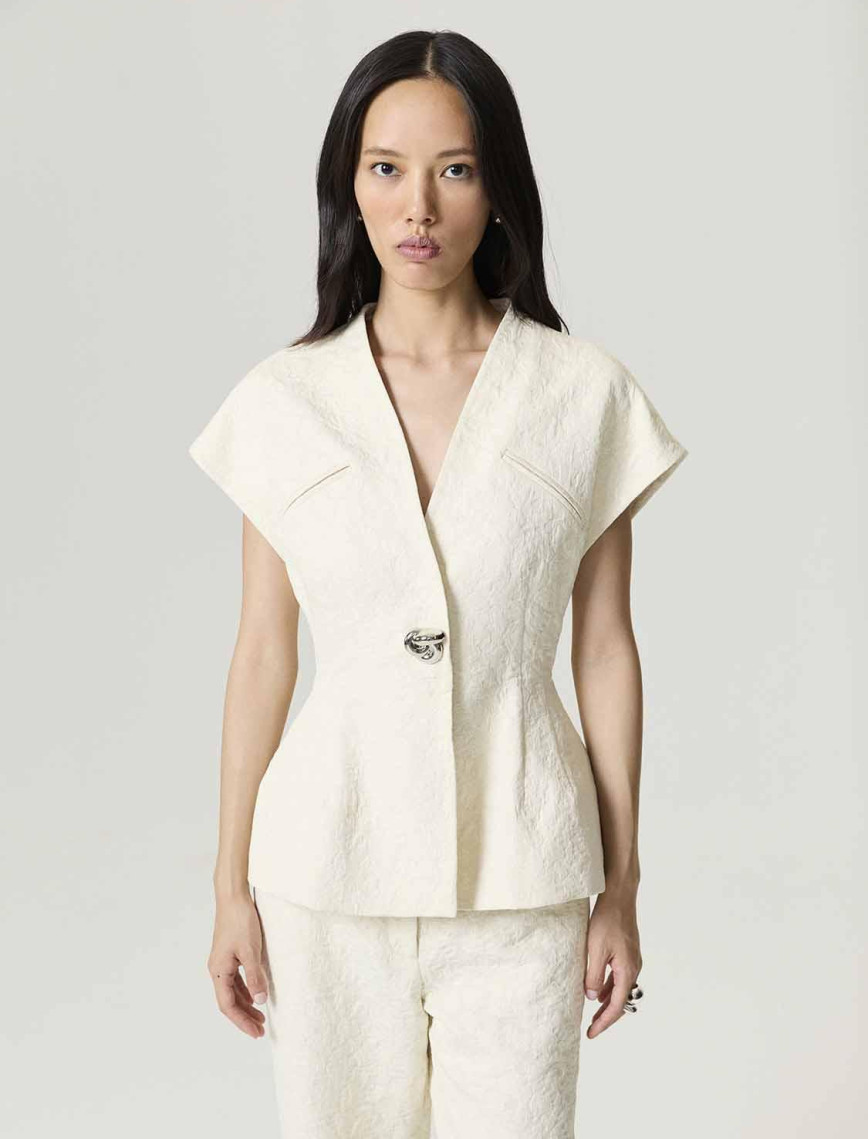 Aksesuar Detaylı Yelek Aksesuar Detaylı Yelek