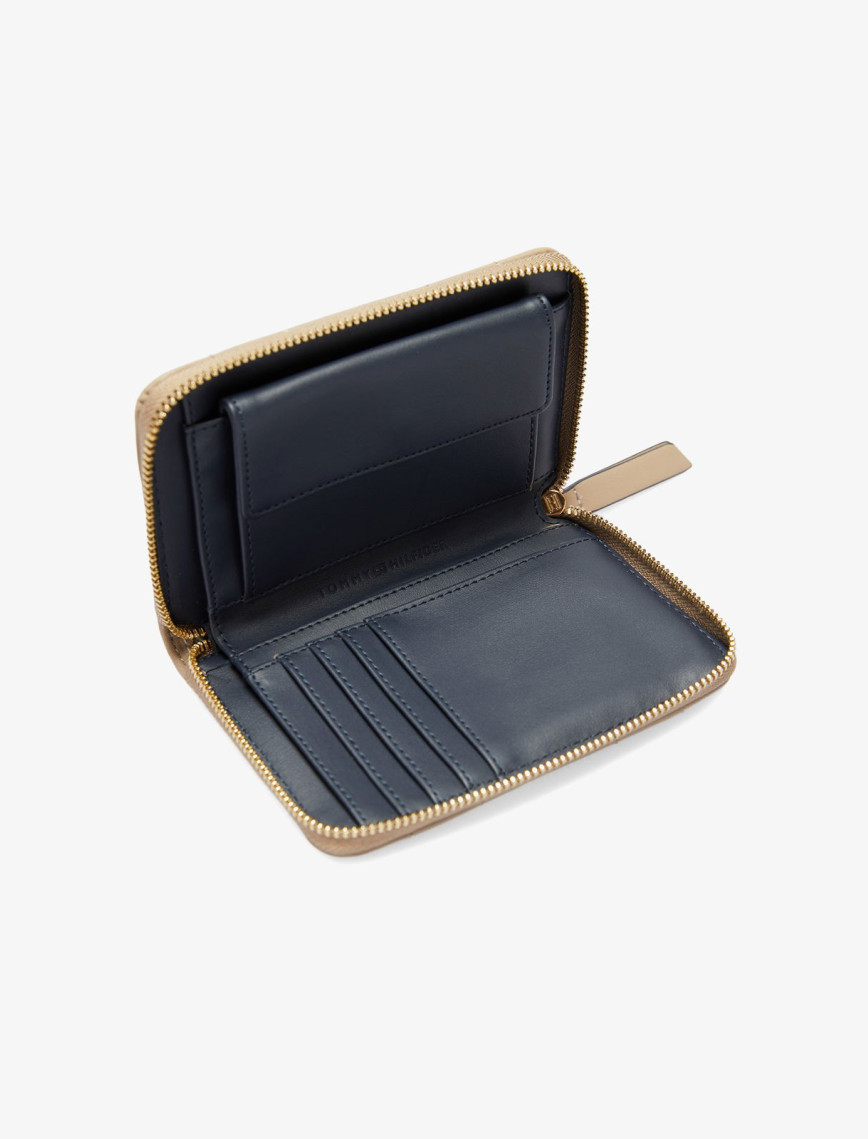 Tommy Hilfiger Feminine Med Kadın Bej Cüzdan Tommy Hilfiger Feminine Med Kadın Bej Cüzdan