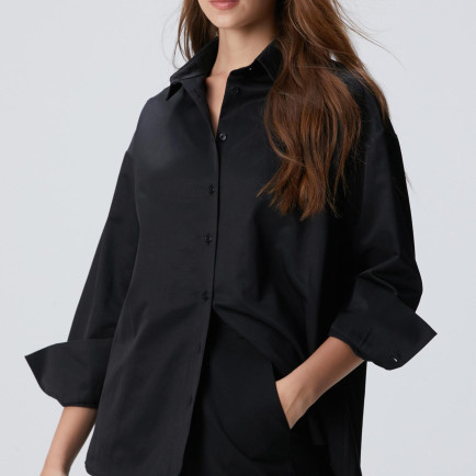 Network Kadın Siyah Roba Dikiş Detaylı Oversized Gömlek Network Kadın Siyah Roba Dikiş Detaylı Oversized Gömlek