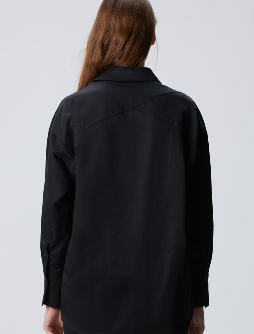 Network Kadın Siyah Roba Dikiş Detaylı Oversized Gömlek Network Kadın Siyah Roba Dikiş Detaylı Oversized Gömlek