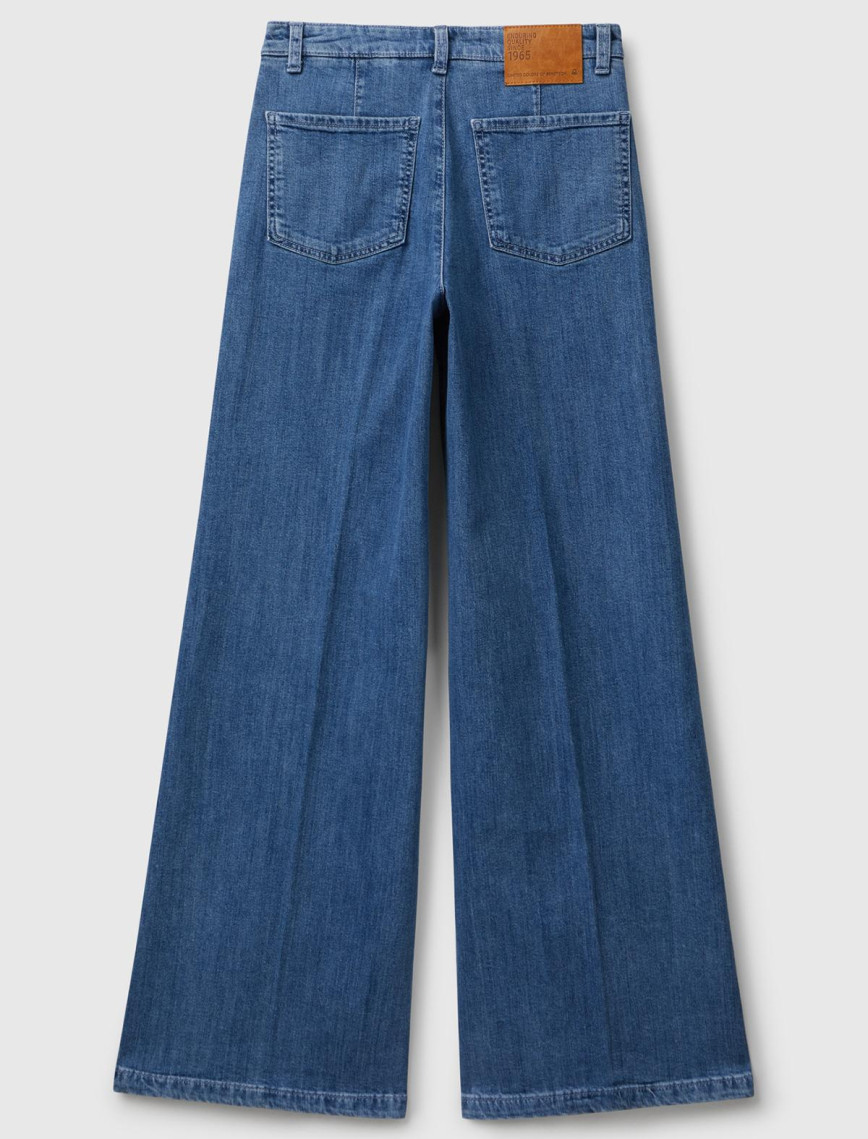 Kadın Mavi Pamuk Karışımlı Cep Detaylı Geniş Paça Denim Pantolon Kadın Mavi Pamuk Karışımlı Cep Detaylı Geniş Paça Denim Pantolon