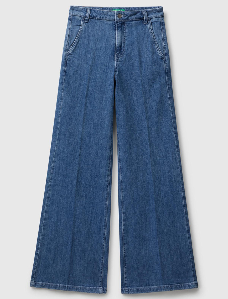 Kadın Mavi Pamuk Karışımlı Cep Detaylı Geniş Paça Denim Pantolon Kadın Mavi Pamuk Karışımlı Cep Detaylı Geniş Paça Denim Pantolon