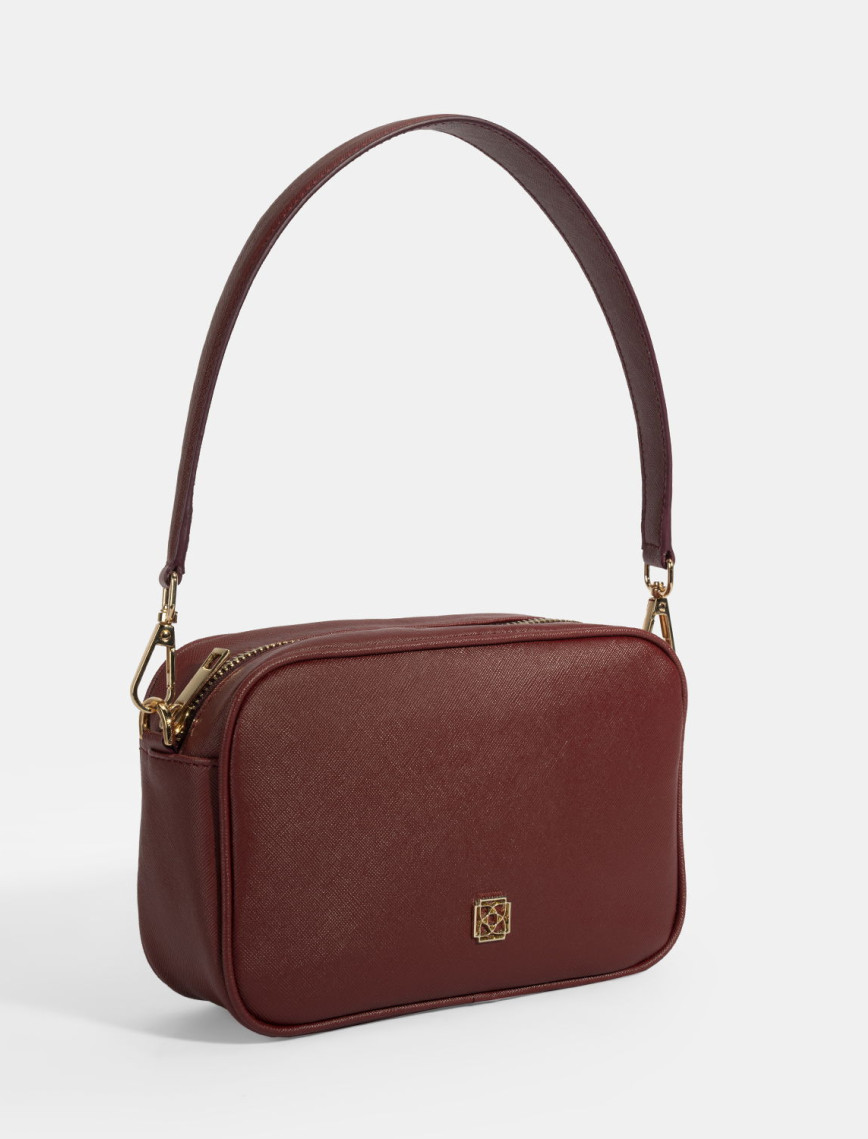 Kadın Bordo Omuz Askılı El Çantası Kadın Bordo Omuz Askılı El Çantası