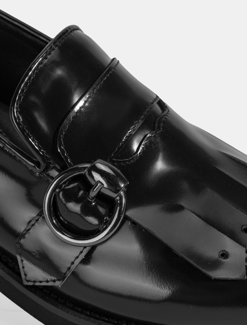 Luca Grossi Kadın Siyah Püskül Detaylı Deri Loafer Luca Grossi Kadın Siyah Püskül Detaylı Deri Loafer