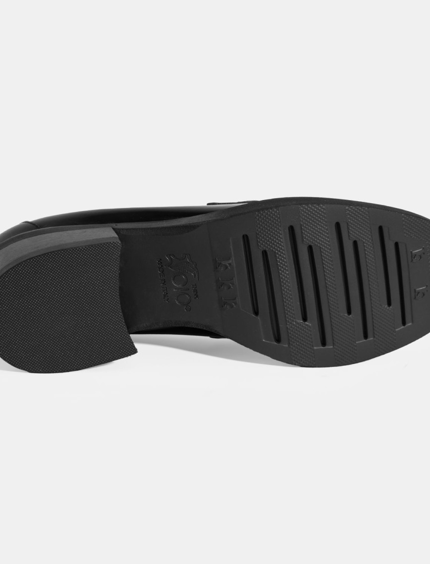 Luca Grossi Kadın Siyah Toka Detaylı Deri Loafer Luca Grossi Kadın Siyah Toka Detaylı Deri Loafer