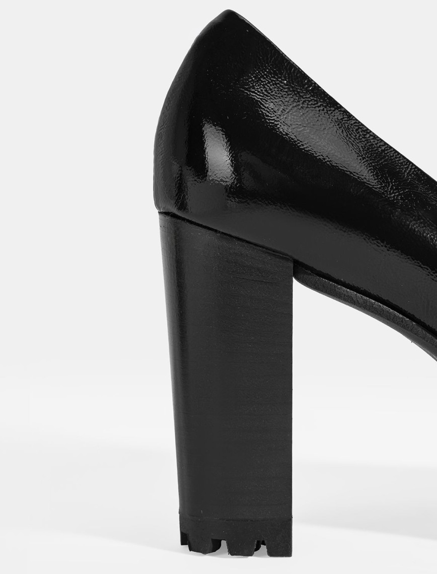 Luca Grossi Kadın Siyah Platform Topuklu Rugan Ayakkabı