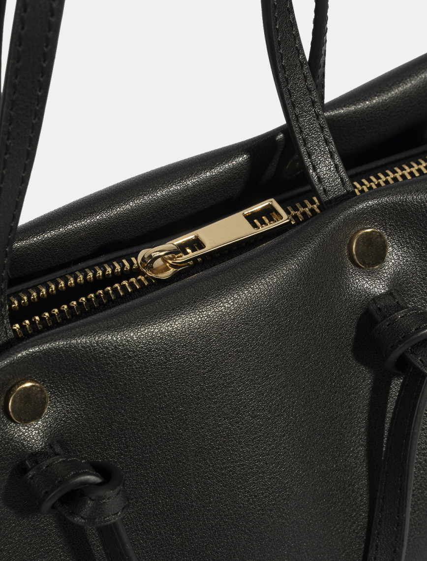 Kadın Siyah Omuz Çantası Kadın Siyah Omuz Çantası