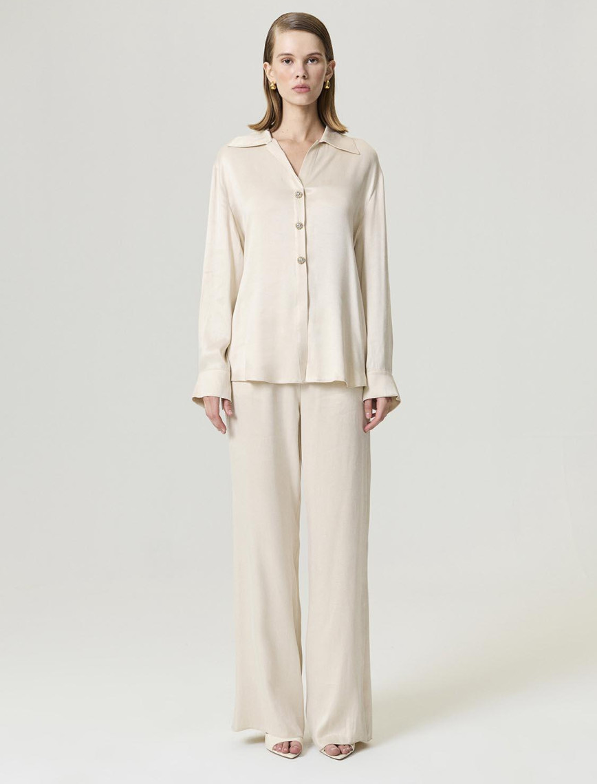 Belden Kuşak Bağlamalı Gömlek Belden Kuşak Bağlamalı Gömlek