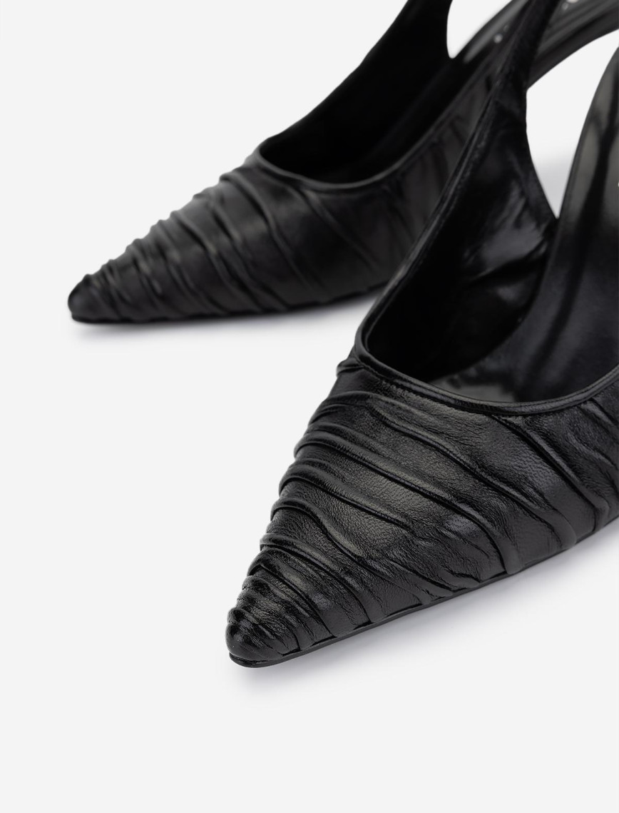 Valmenti Kadın Hakiki Deri Siyah Deri Topuklu Ayakkabı Valmenti Kadın Hakiki Deri Siyah Deri Topuklu Ayakkabı