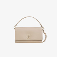 Tommy Hilfiger Modern Kadın Bej El Çantası Tommy Hilfiger Modern Kadın Bej El Çantası