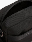 Tommy Hilfiger Nylon Travel Mini Reporter Erkek Siyah El Çantası Tommy Hilfiger Nylon Travel Mini Reporter Erkek Siyah El Çantası
