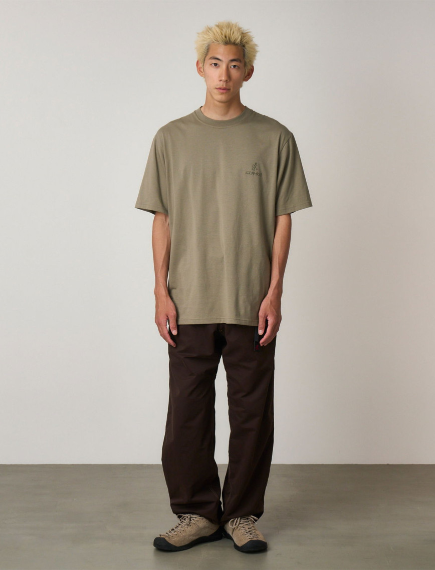 Gramicci One Point Logo Erkek Haki T-Shirt Gramicci One Point Logo Erkek Haki T-Shirt