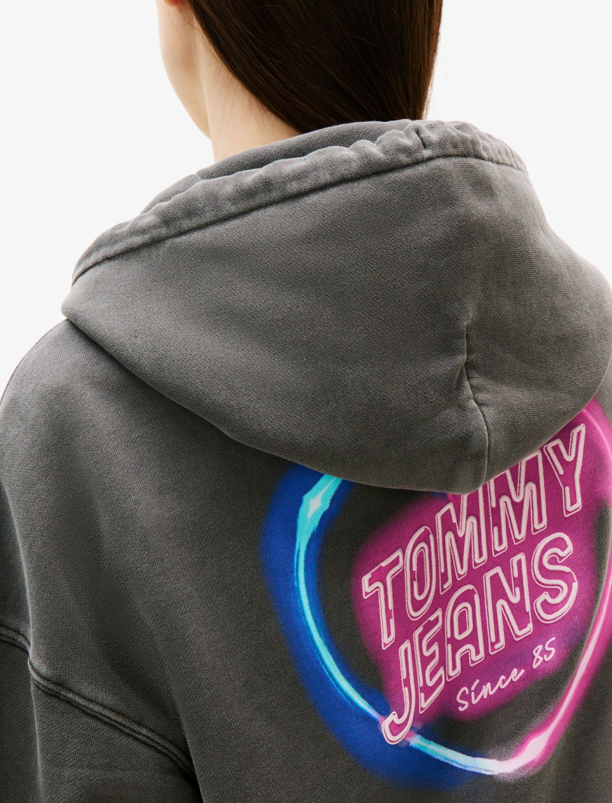 Tommy Hilfiger Boxy Kadın Gri Sweatshirt Tommy Hilfiger Boxy Kadın Gri Sweatshirt