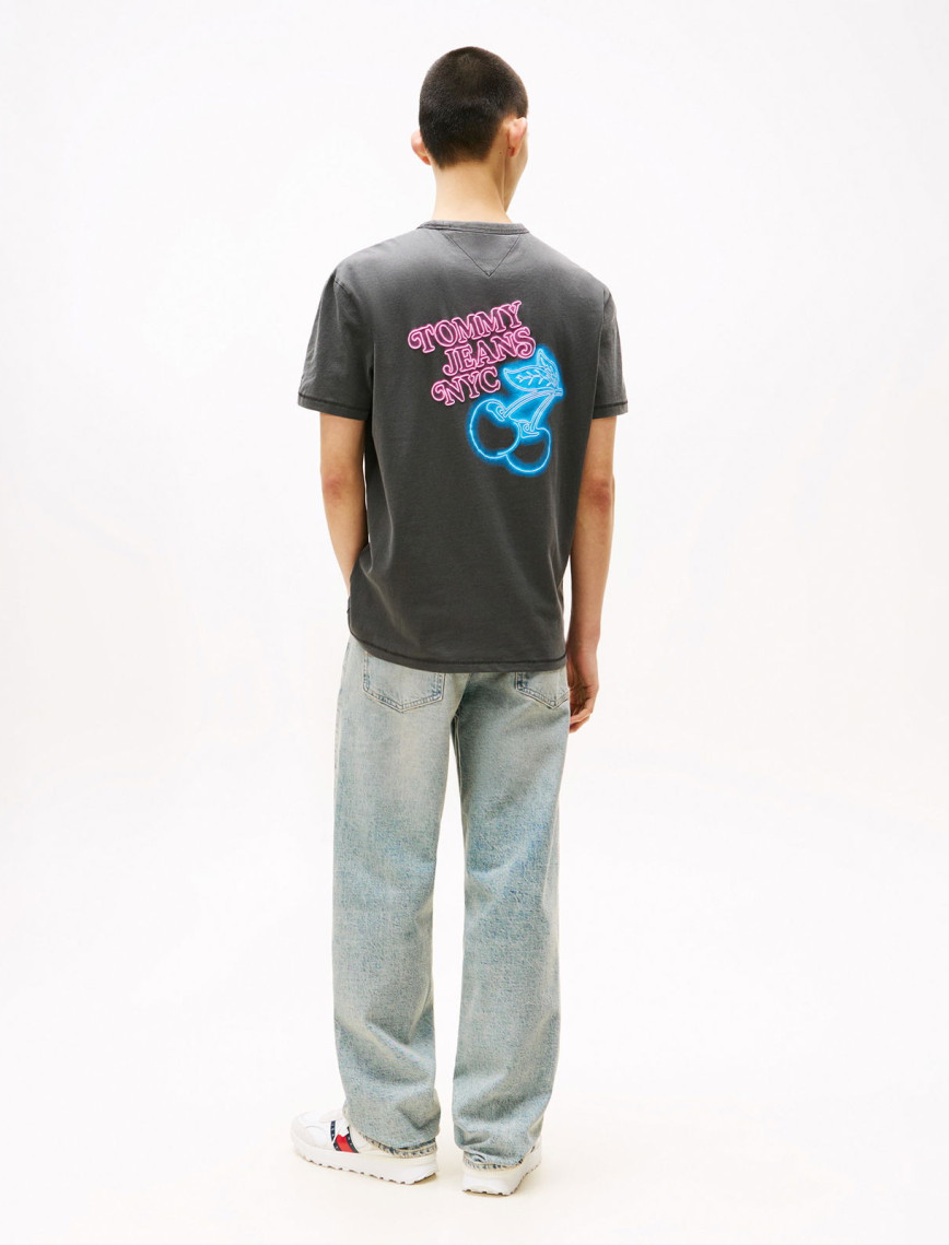 Tommy Hilfiger Back Graphic Crew Neck Erkek Gri T-Shirt Tommy Hilfiger Back Graphic Crew Neck Erkek Gri T-Shirt