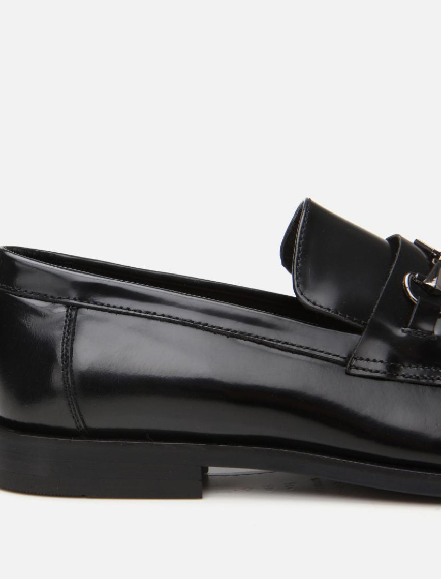 Erkek Deri Siyah Toka Detaylı Loafer Erkek Deri Siyah Toka Detaylı Loafer