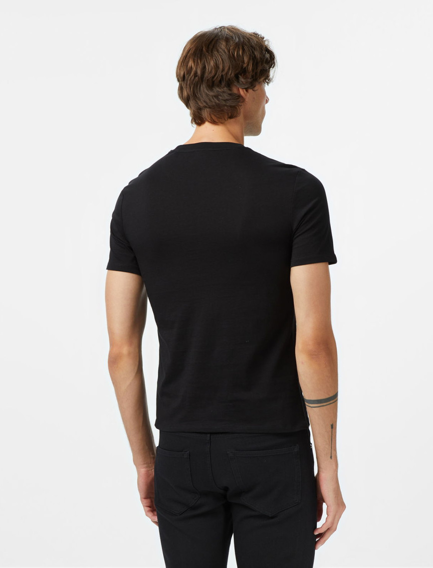 Guess Jeans Slim Fit Erkek Siyah T-Shirt Guess Jeans Slim Fit Erkek Siyah T-Shirt