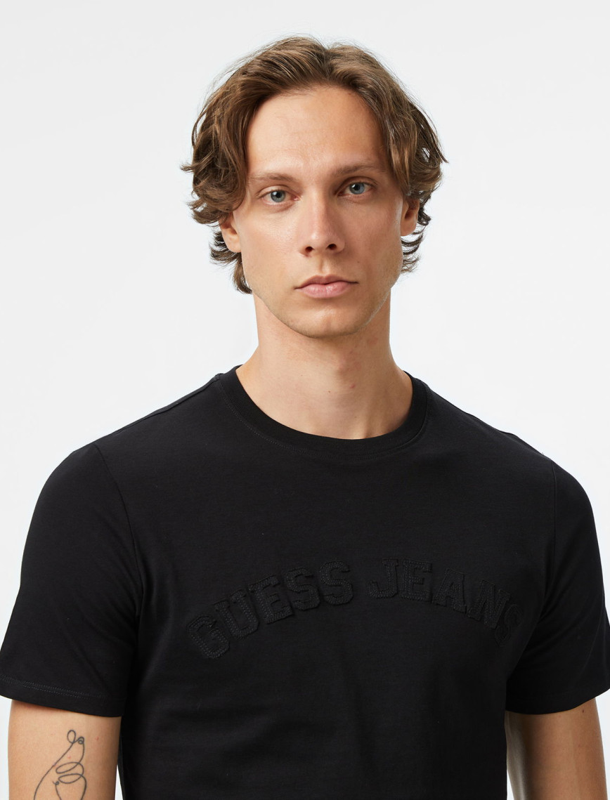 Guess Jeans Slim Fit Erkek Siyah T-Shirt Guess Jeans Slim Fit Erkek Siyah T-Shirt