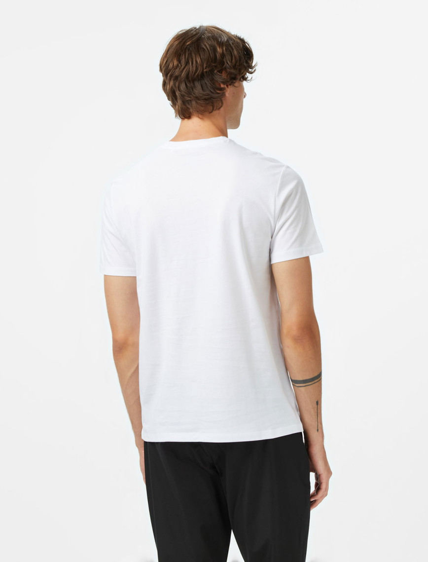 Guess Triangle Regular Fit Erkek Beyaz T-Shirt