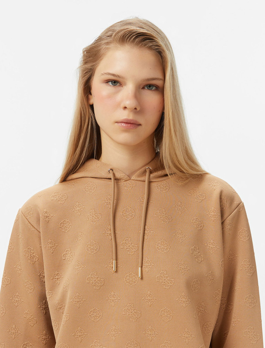 Guess Peony Kadın Kahverengi Sweatshirt Guess Peony Kadın Kahverengi Sweatshirt