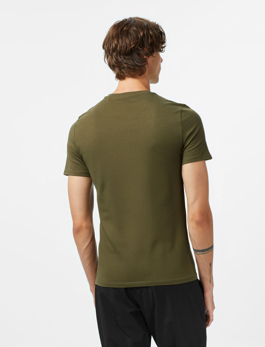 Guess Core Slim Fit Erkek Yeşil T-Shirt Guess Core Slim Fit Erkek Yeşil T-Shirt