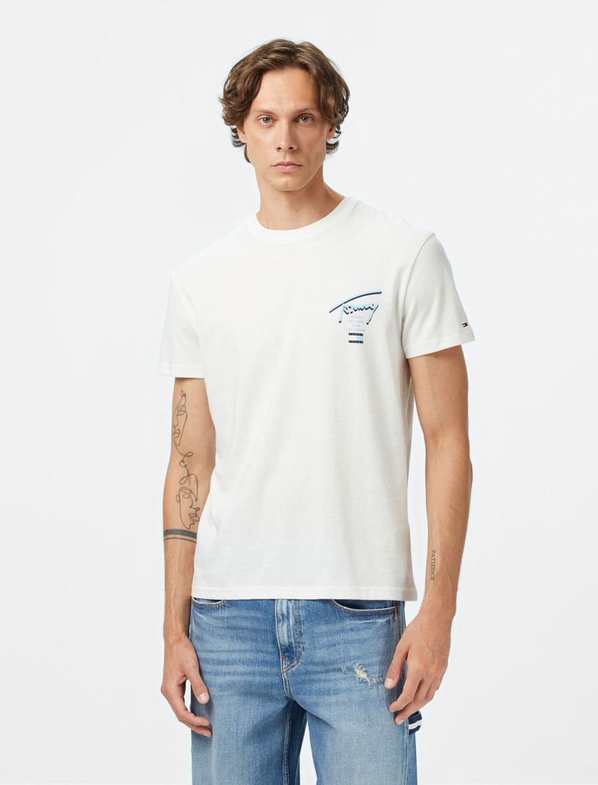 Tommy Jeans Regular Signature City Erkek Beyaz T-Shirt Tommy Jeans Regular Signature City Erkek Beyaz T-Shirt