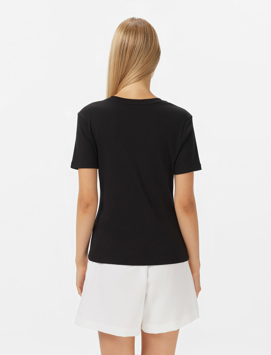 Tommy Hilfiger Slim Cody Kadın Siyah T-Shirt Tommy Hilfiger Slim Cody Kadın Siyah T-Shirt