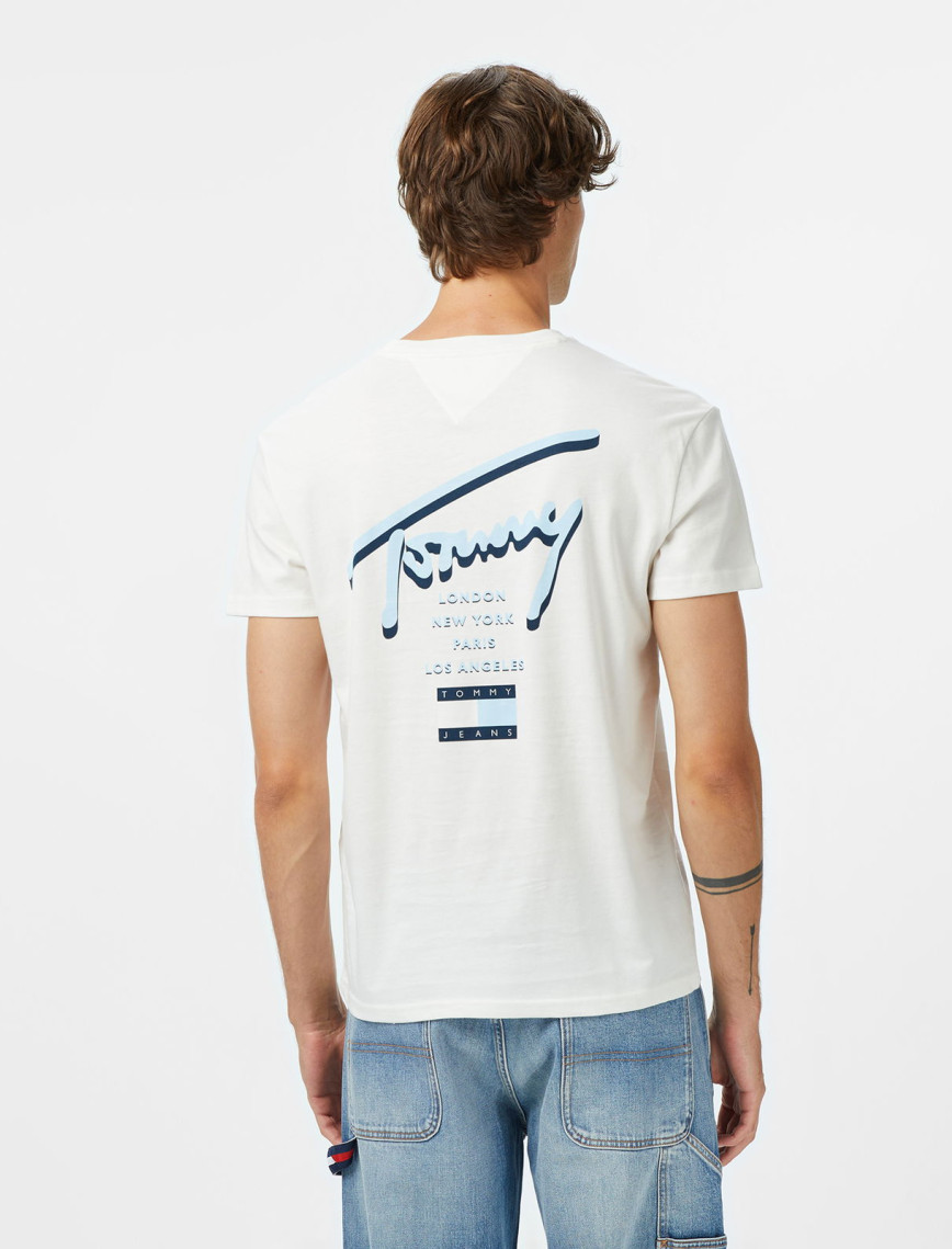 Tommy Jeans Regular Signature City Erkek Beyaz T-Shirt Tommy Jeans Regular Signature City Erkek Beyaz T-Shirt