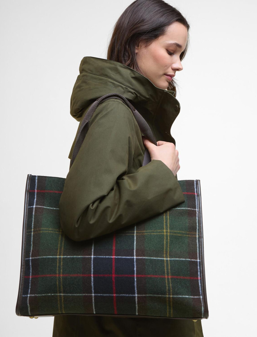Barbour Turnberry Tartan Kol Çantası Barbour Turnberry Tartan Kol Çantası
