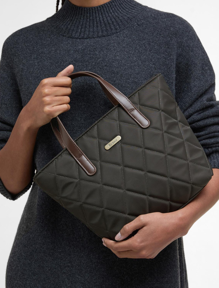 Barbour Mini Kapitone Omuz Çantası Barbour Mini Kapitone Omuz Çantası