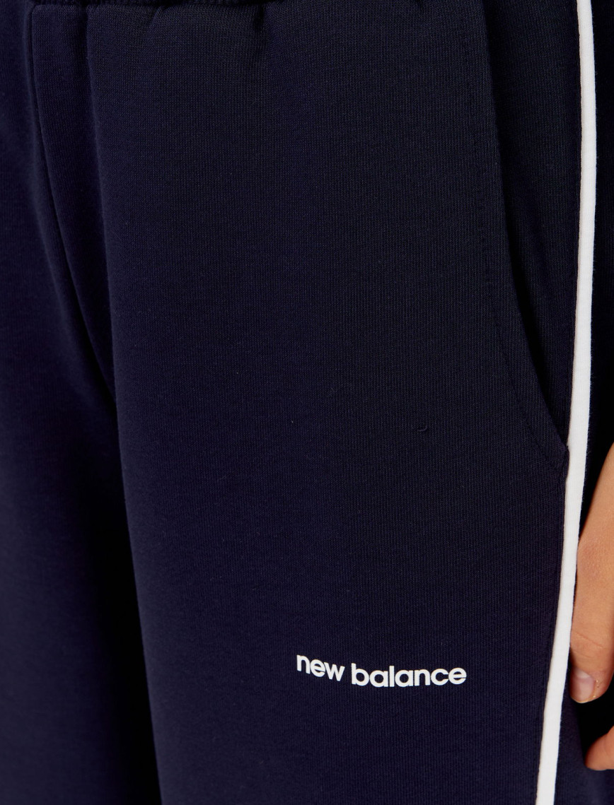 New Balance WNP3402 Kadın Lacivert Eşofman Altı New Balance WNP3402 Kadın Lacivert Eşofman Altı